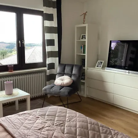 Haus Hunsrueckhoehe * Schauren (Cochem-Zell)