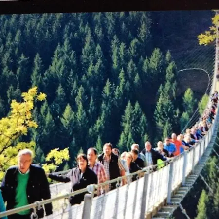 Haus Hunsrueckhoehe * Schauren (Cochem-Zell)