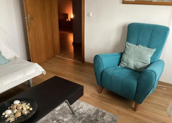 Haus Hunsrueckhoehe * Schauren (Cochem-Zell)