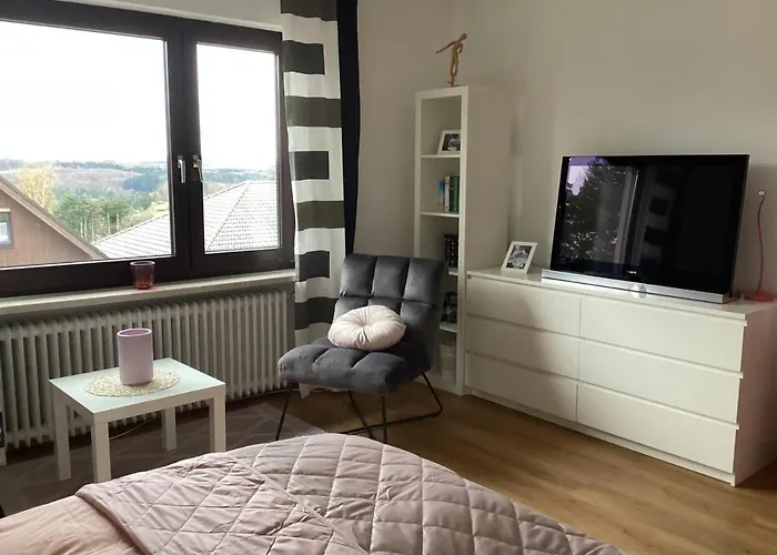 Haus Hunsrueckhoehe * Schauren (Cochem-Zell)