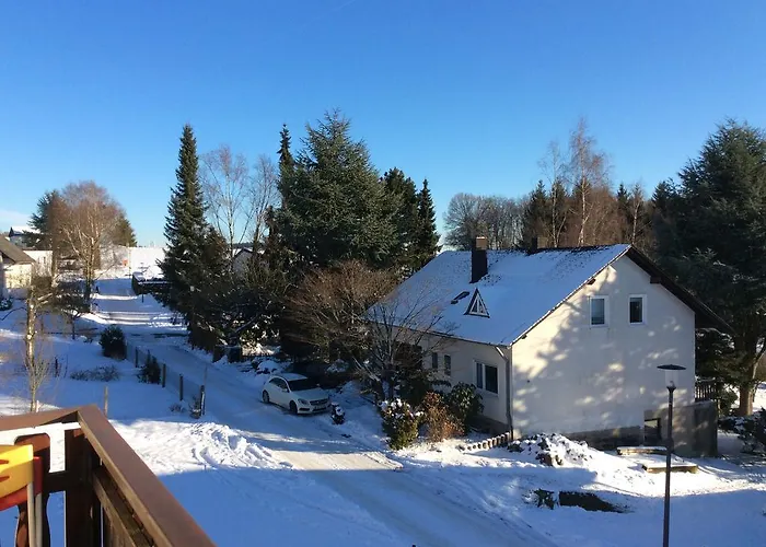 Haus Hunsrueckhoehe Casa de Férias *